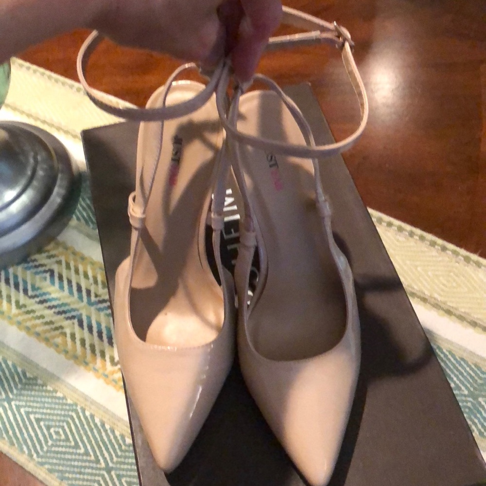 JUSTFAB NUDE PATENT SHOES SZ 7.5